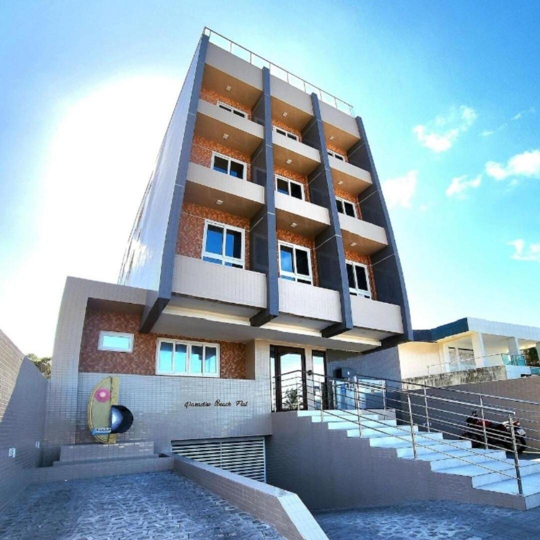 Paradise Flat 107